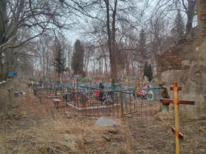 Russisch-Orthodoxer Friedhof neben der Kirche