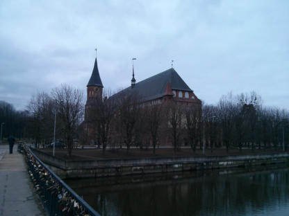 Dom von der hinteren Brcke aus