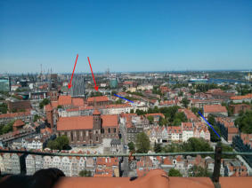 Blick von gegenüber: vom Turm der Marienkirche